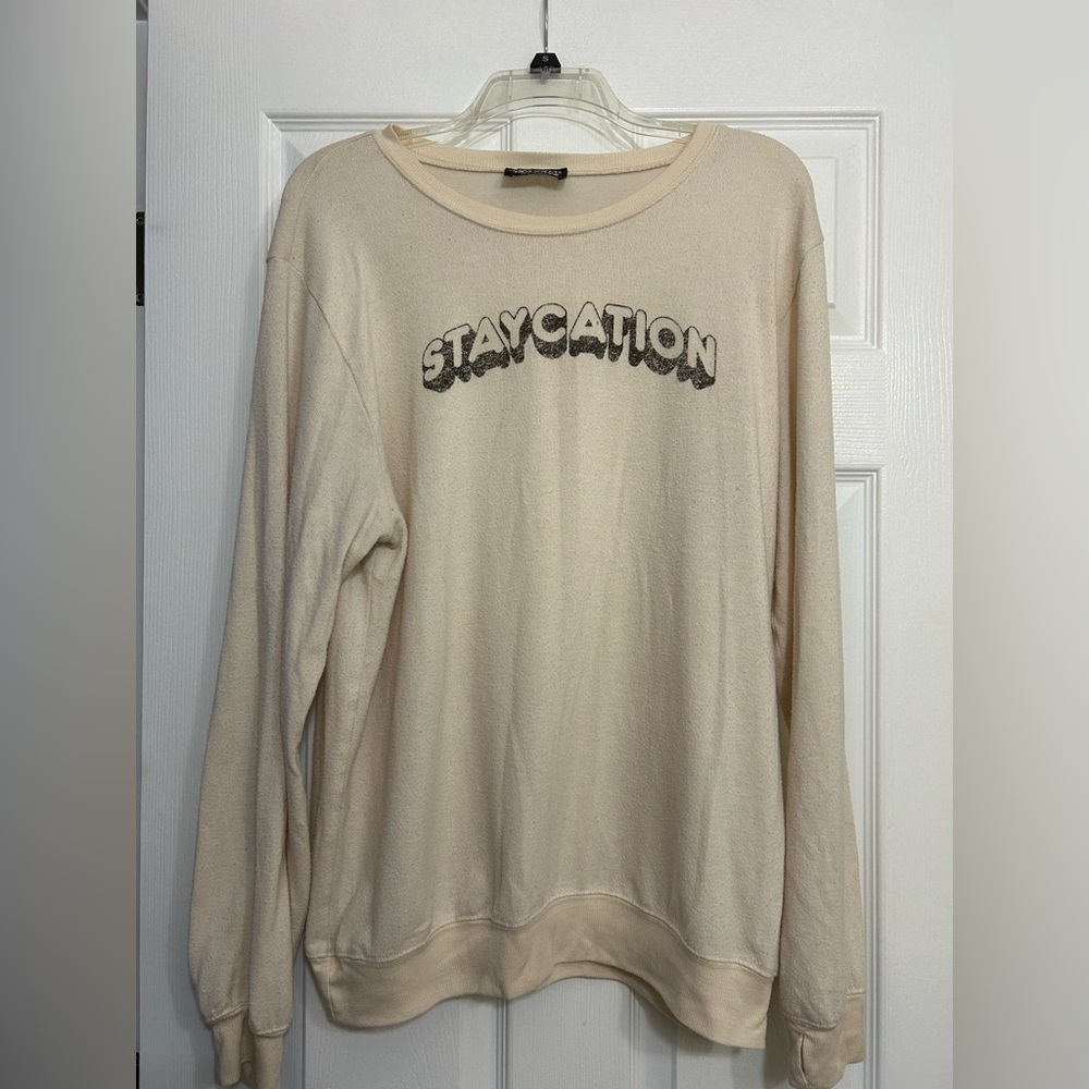 Cream 'Staycation' Sweatshirt M/L